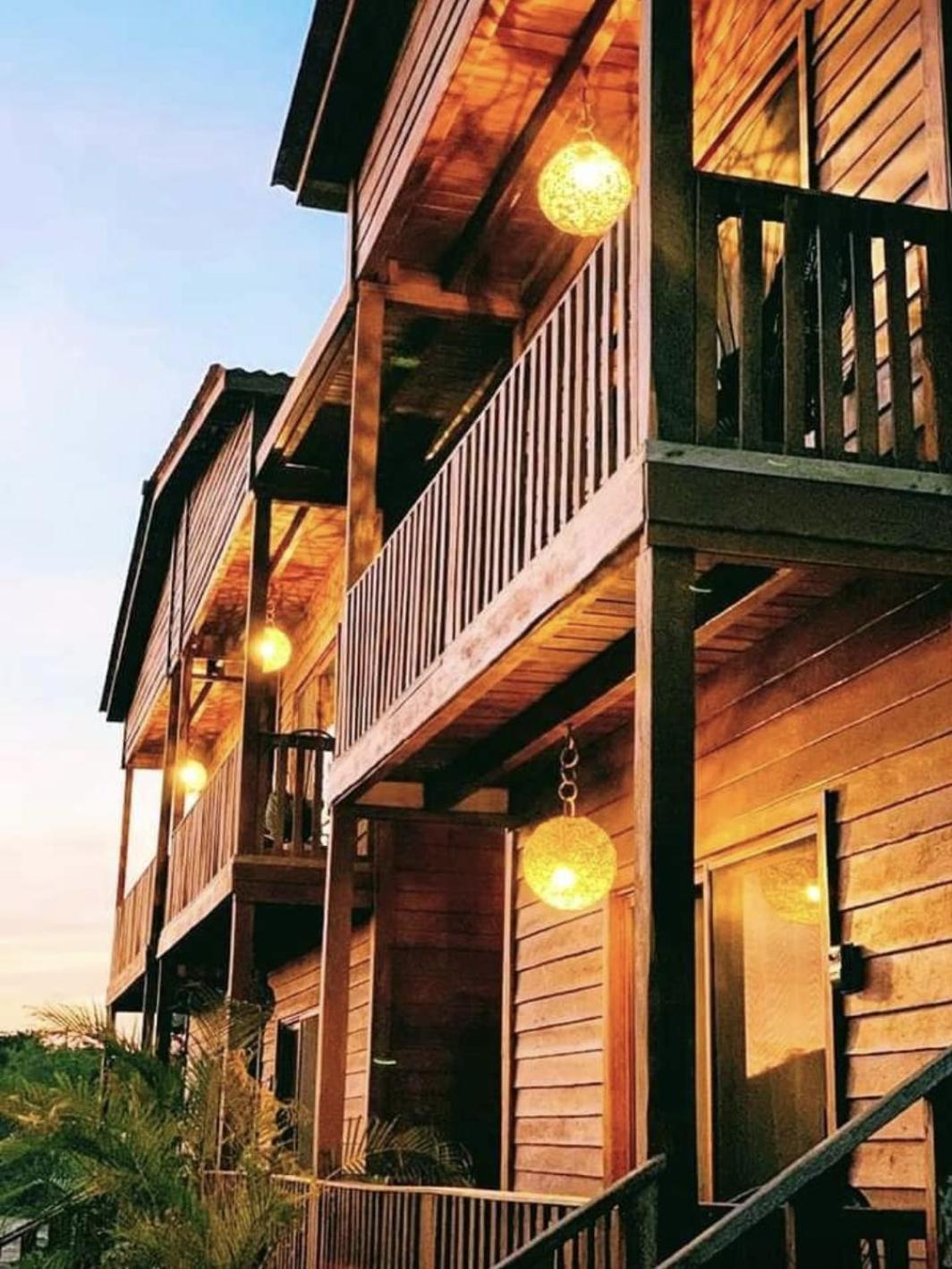Ecoco Holbox - Eco-Chic - Cabañas de Madera - Holbox Retreat Hostal Exterior foto