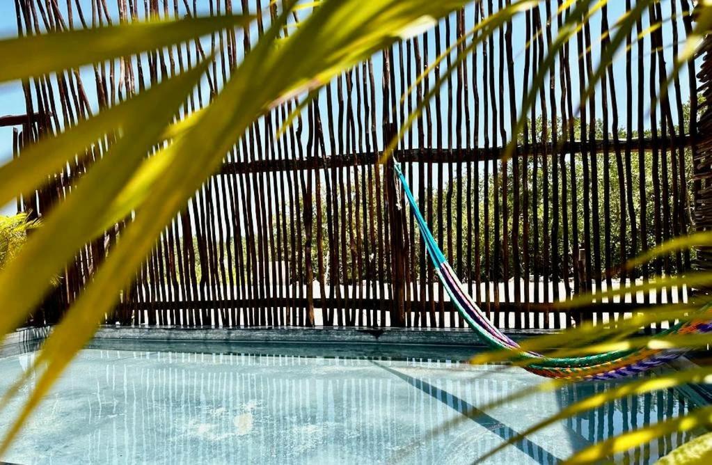 Ecoco Holbox - Eco-Chic - Cabañas de Madera - Holbox Retreat Hostal Exterior foto